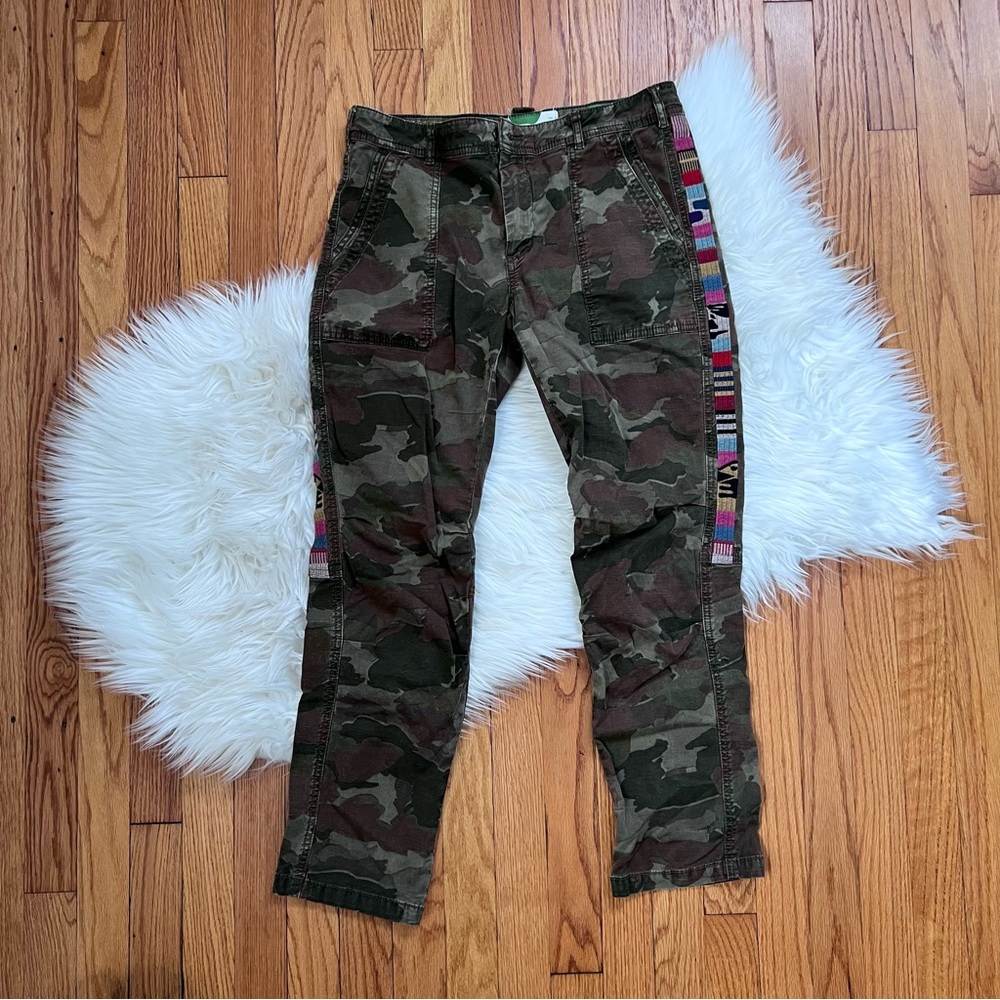 Anthropologie Pilcro The Wanderer Low-Rise Pants